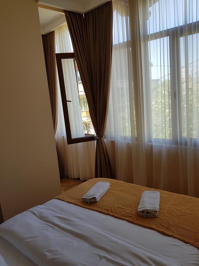 Hotel Sunny Tiflis Zewnętrze zdjęcie